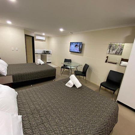 Balranald Club Motel Kültér fotó
